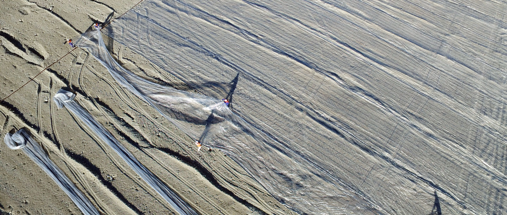 Conjunto Manto Irrigador para pilas de lixiviación